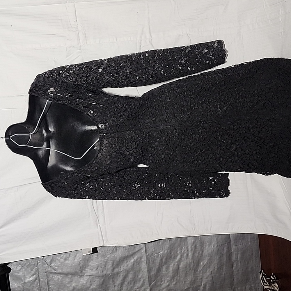 BERGDORF GOODMAN - JENNIFER GEORGE BY NIGHT Black Lace Cocktail Dress, Size 4 - Picture 4 of 9